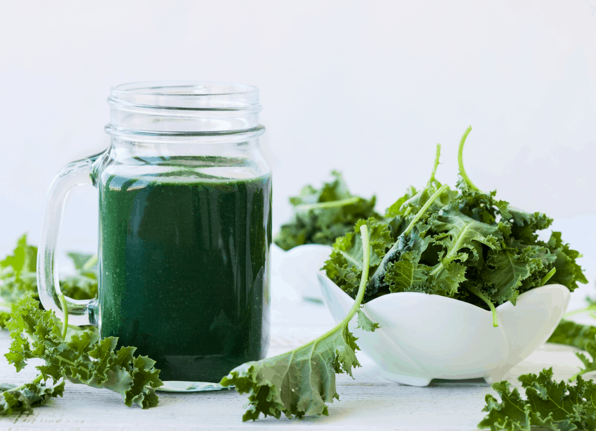 Iron in Kale vs.Spinach. A Nutritional Value Comparison
