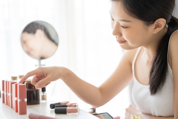 Choosing The Right Makeup 