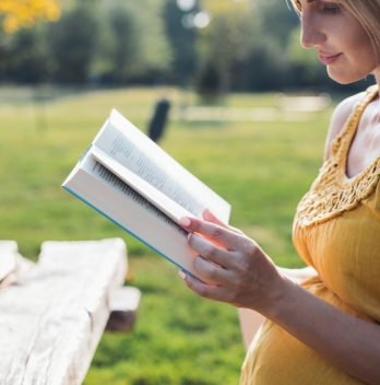 5 Best Natural Birthing Books