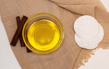 How to Make Castor Oil Pack without Flannel