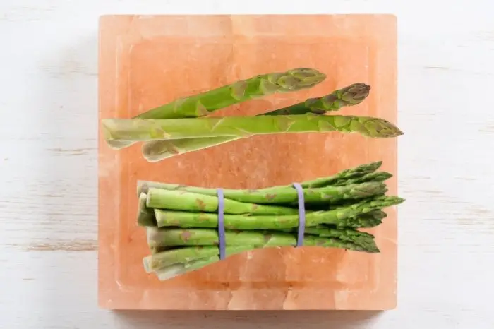 Himalayan Salt Block and Asparagus Recipe
