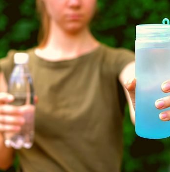 The Best Alternative to Plastic Bottles