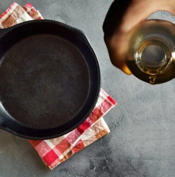 Coconut Oil For Seasoning Cast Iron