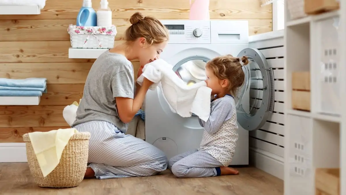 How To Make Laundry Smell Good?