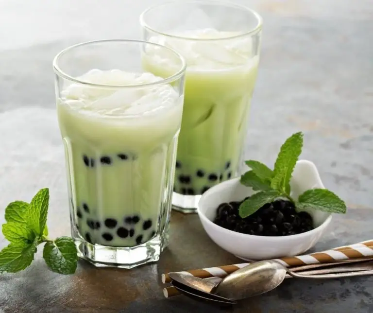 what-does-matcha-bubble-tea-taste-like-green-living-zone