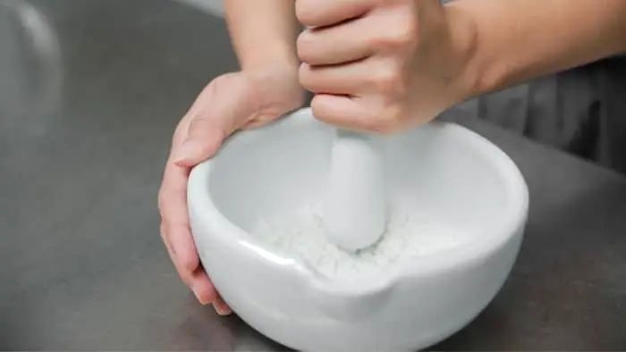 The Best Way To Make A Poultice To Pull A Cyst Out