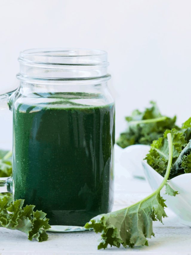 What Is More Nutricious Iron in Kale Or Iron In Spinach? Green