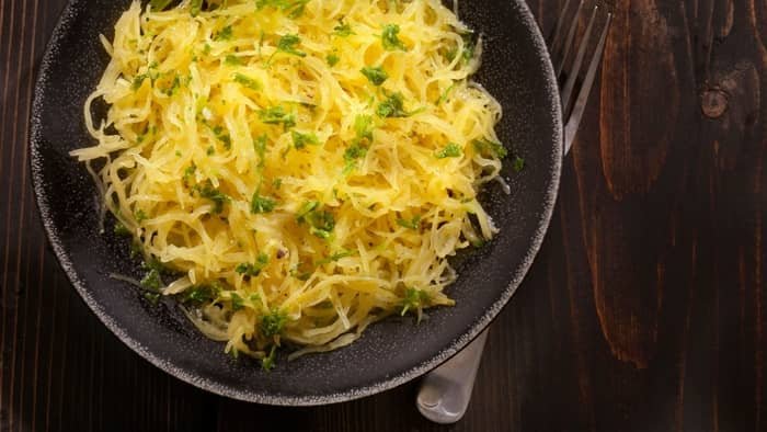 What Does The Inside Of A Spaghetti Squash Look Like