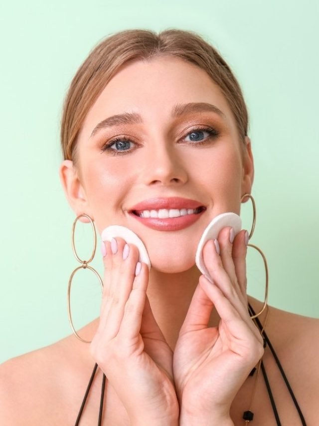 How To Make Your Own Makeup Remover Wipes At Home Green Living Zone