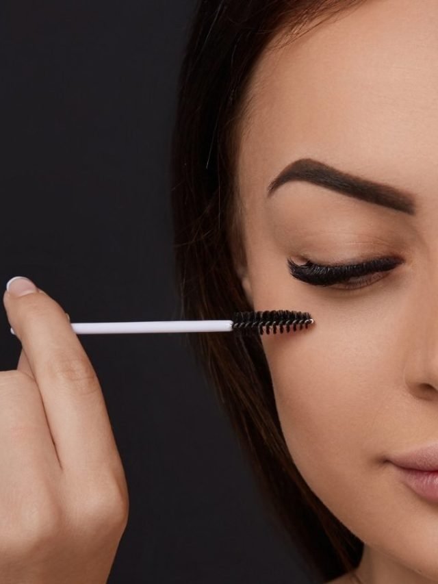 How To Make Eyelash Serum At Home