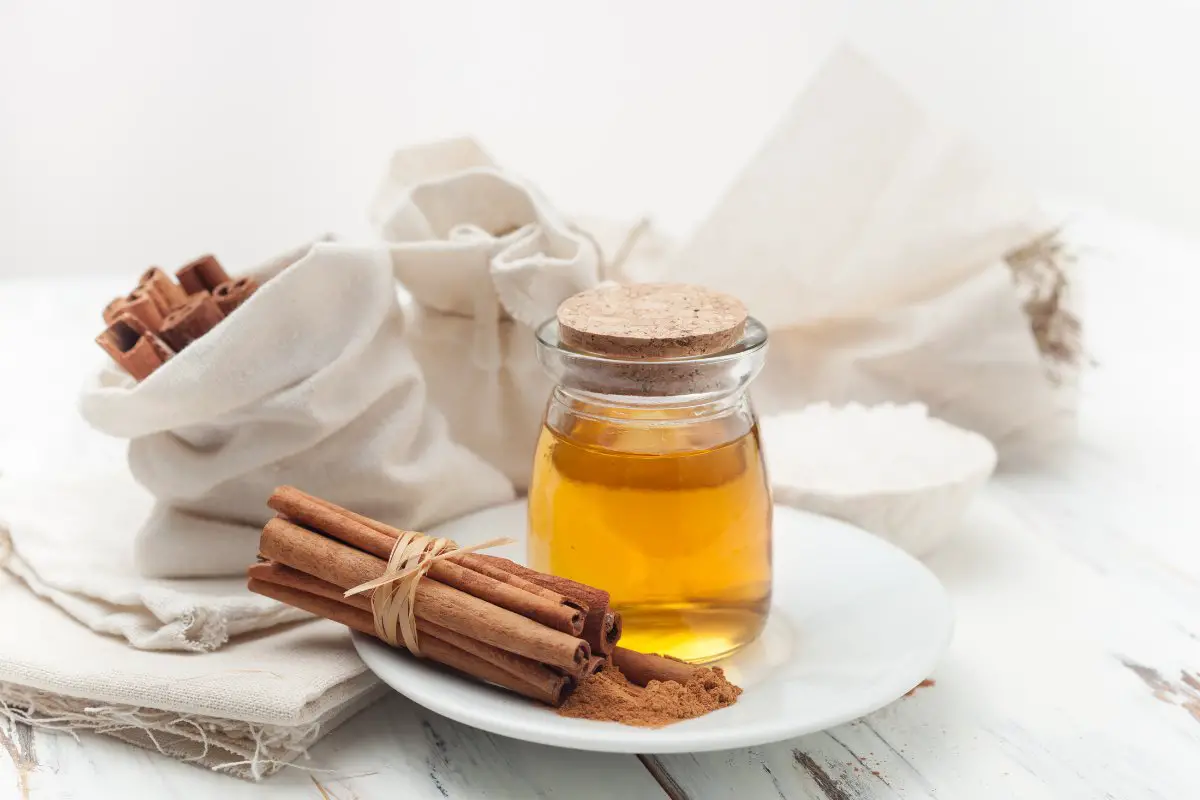 Benefits Of Honey And Cinnamon For A Cold